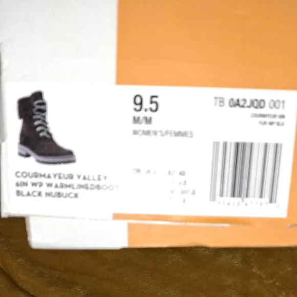 TIMBERLAND COURMAYEUR VALLEY 6" SHEARLING WATERPROOF BOOT - BLACK NUBUCK 9.5 - Picture 4 of 7